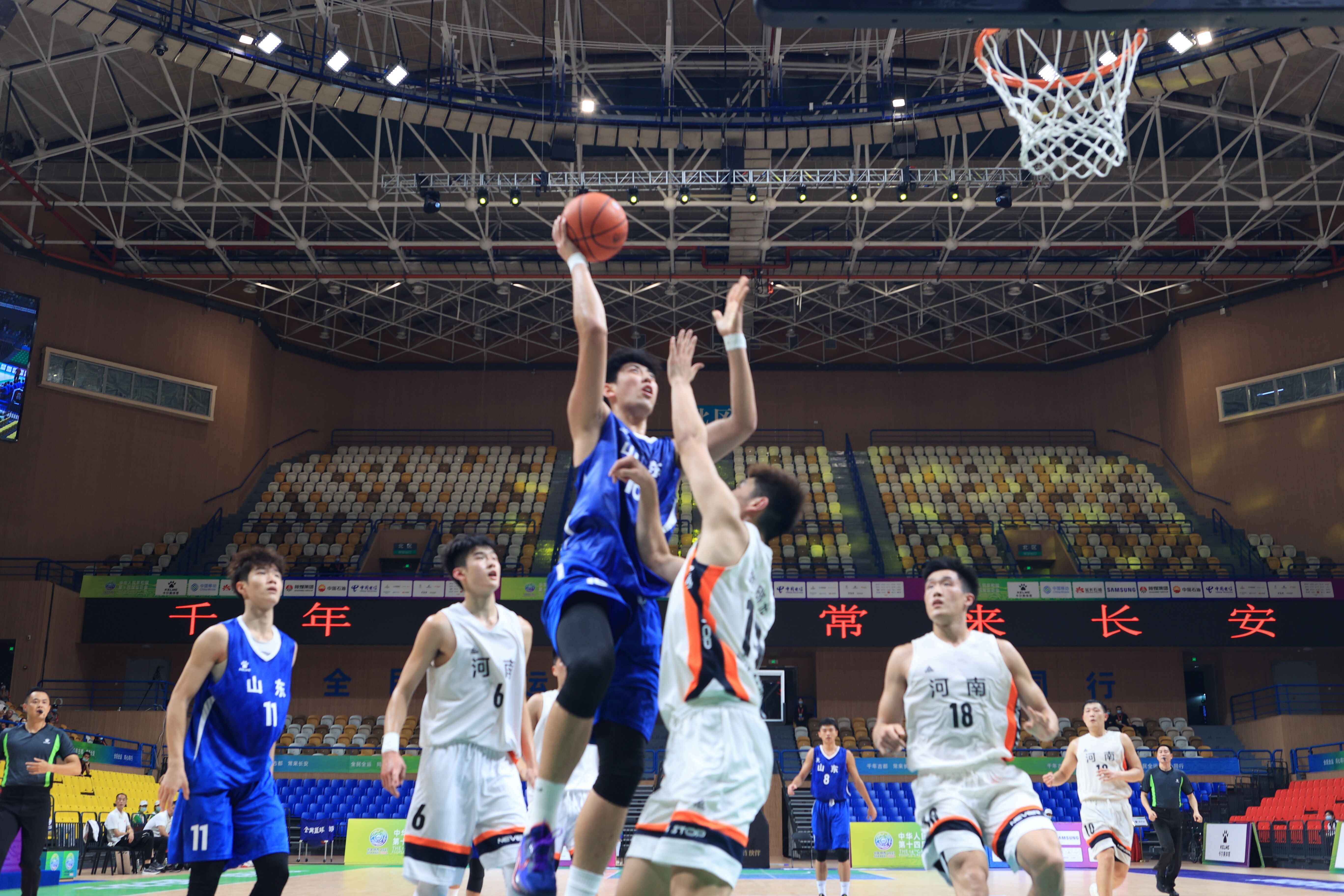 [亚冬会]男子冰球A组：日本VS中国 集锦.